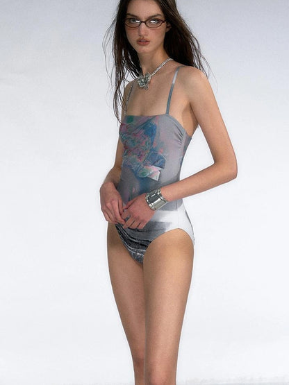 Reverse Chroma Sculpture Swimsuit V-Neck T-Shirt Long-Sleeve