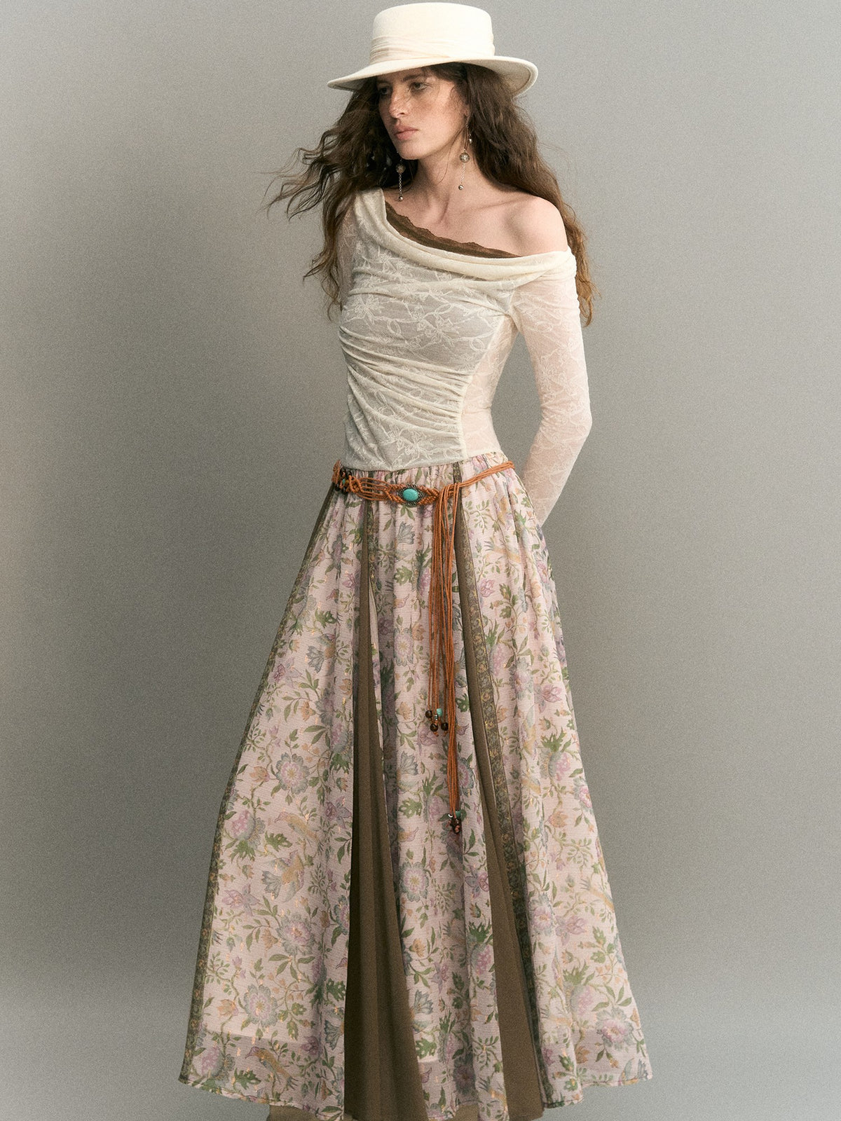 OfAkiva Romantic Lace Paneled Long Sleeve Women&