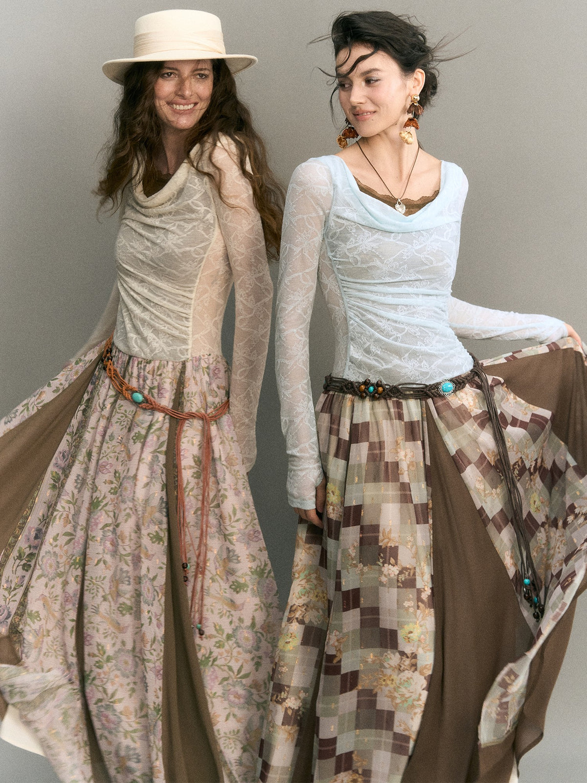 OfAkiva Romantic Lace Paneled Long Sleeve Women&