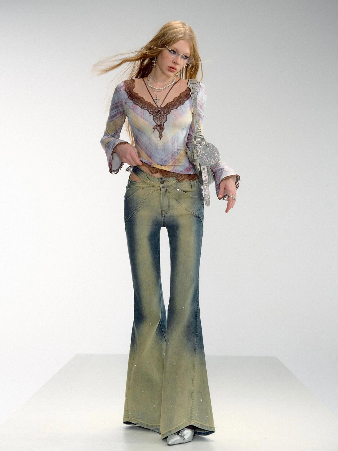 OfAkiva Skeleton Embroidered Washed Jeans With Studs