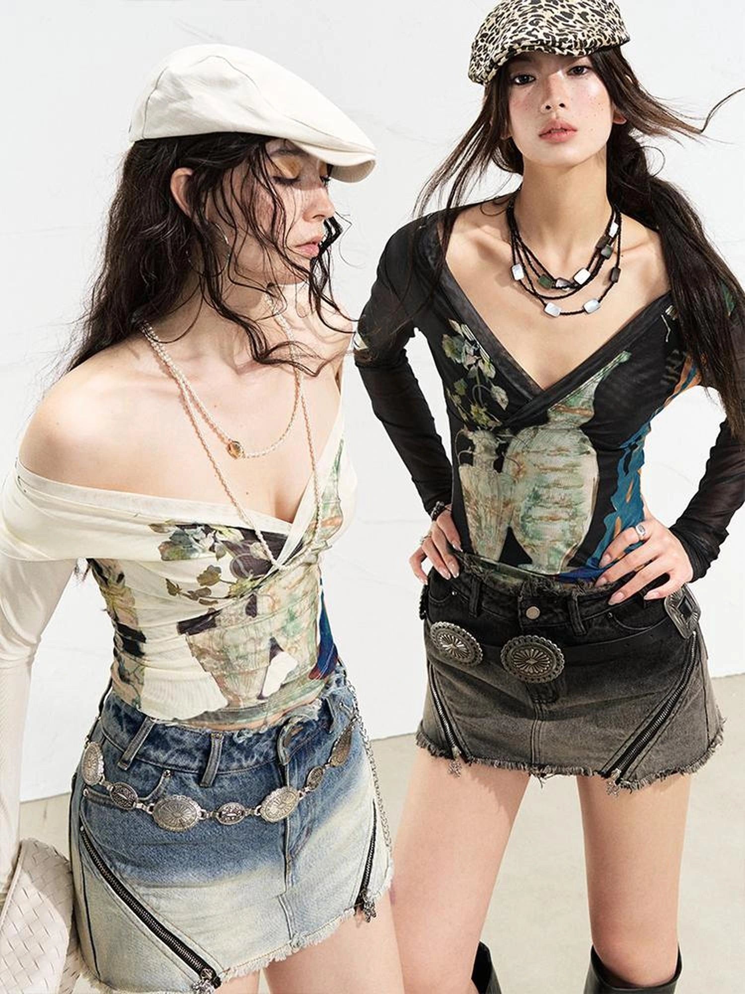 OfAkiva Turandot V-neck Floral Split Tee