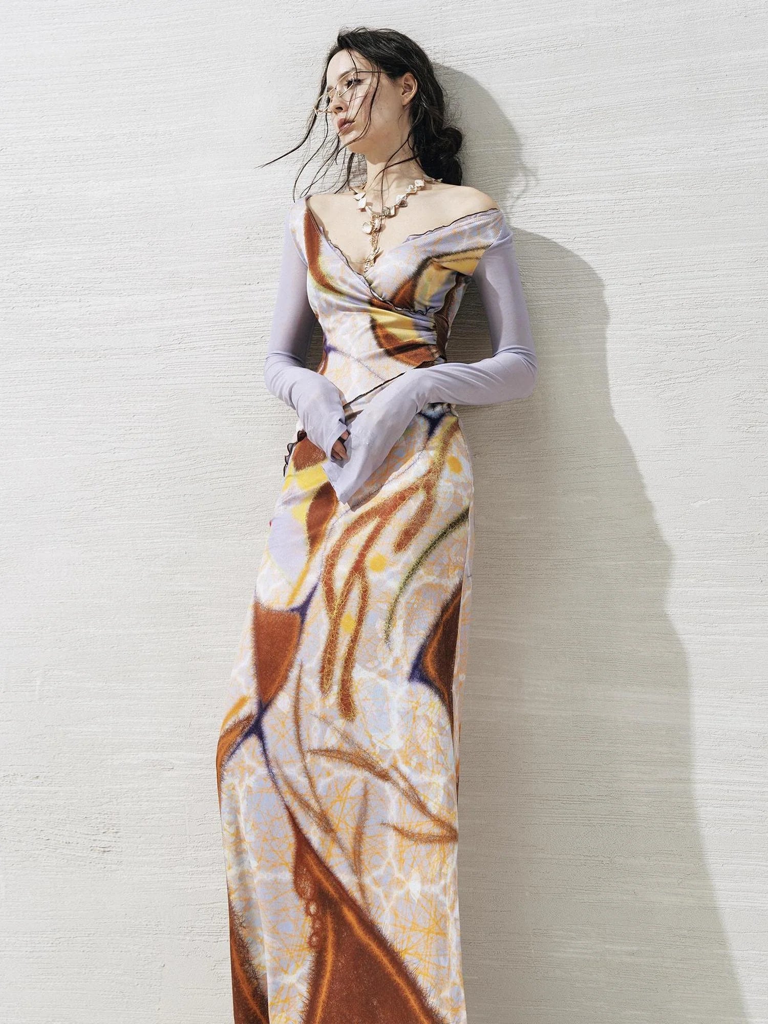 OfAkiva V-Neck Geometric Print Midi Dress