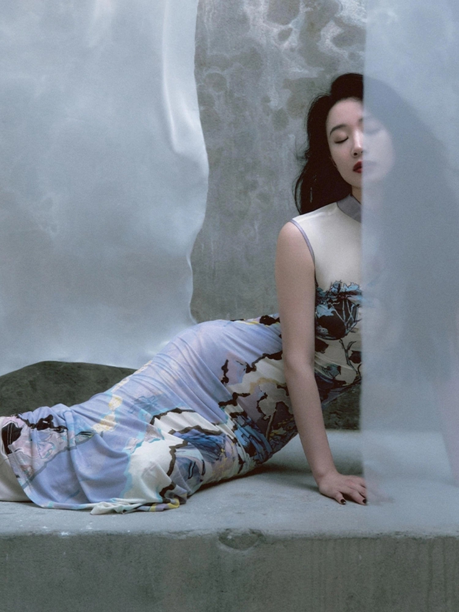 OfAkiva V-Neck T-Shirt Long-Sleeve Maxi Dress