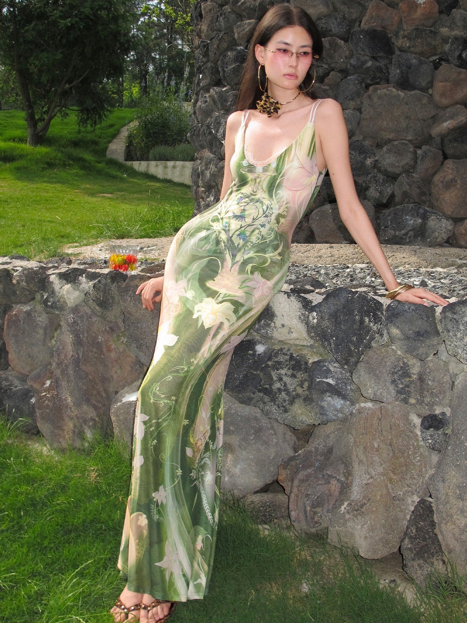 OfAkiva Vintage Floral Ombre Lace V-neck Mermaid Women&