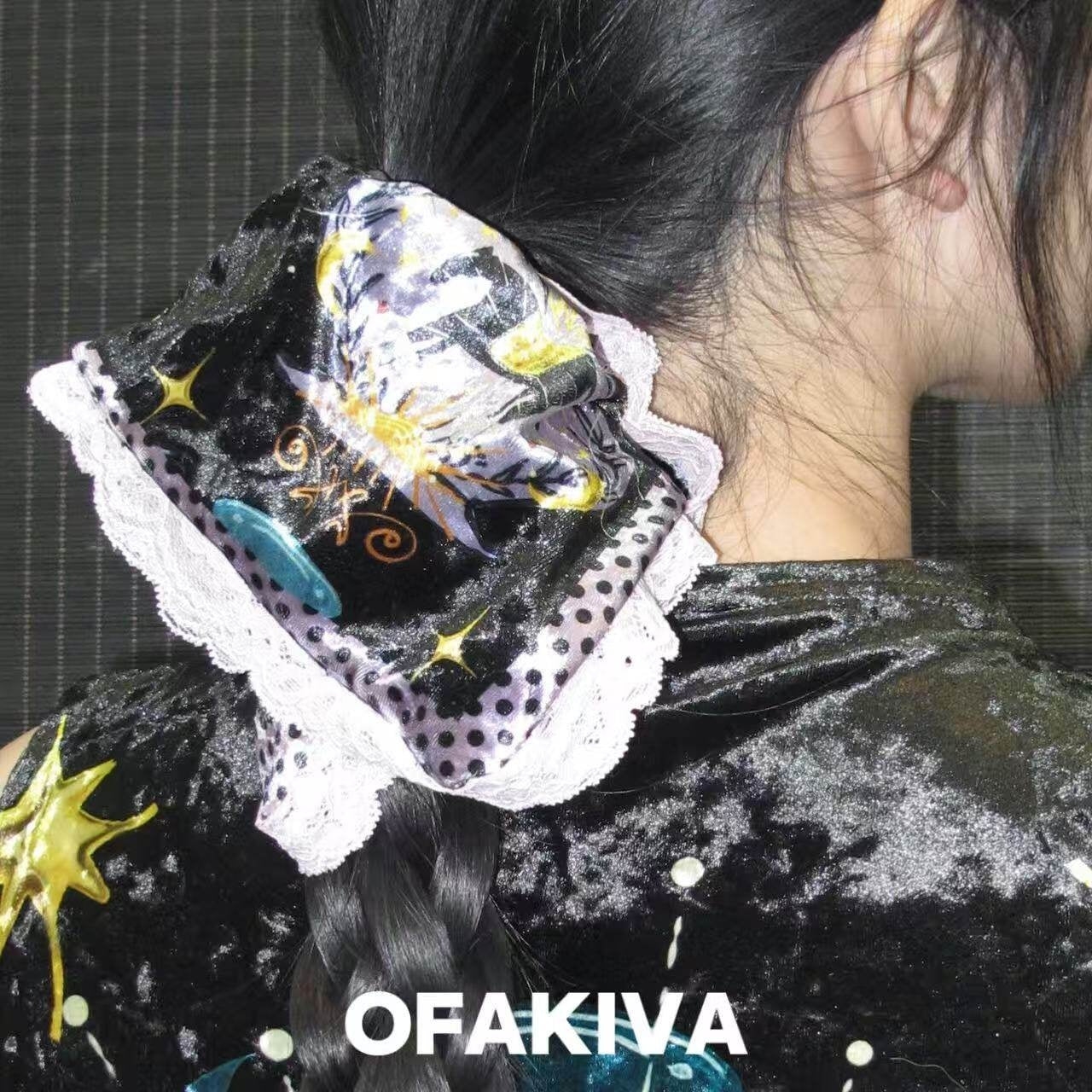 OfAkiva_Vintage_Original_Hand_Drawn_Polka_Dot_Print_Women&