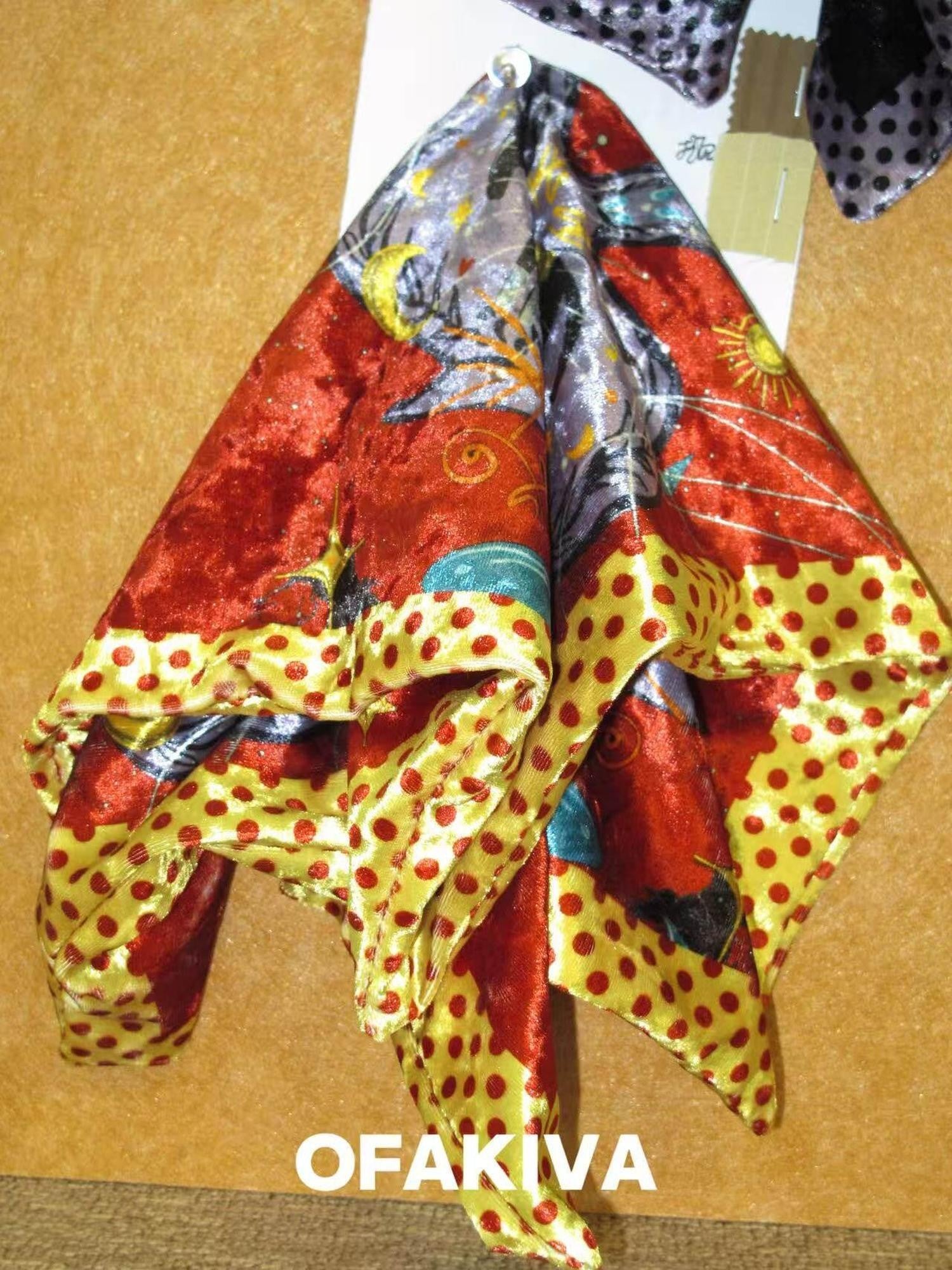 OfAkiva Vintage Original Hand Drawn Polka Dot Print Women&