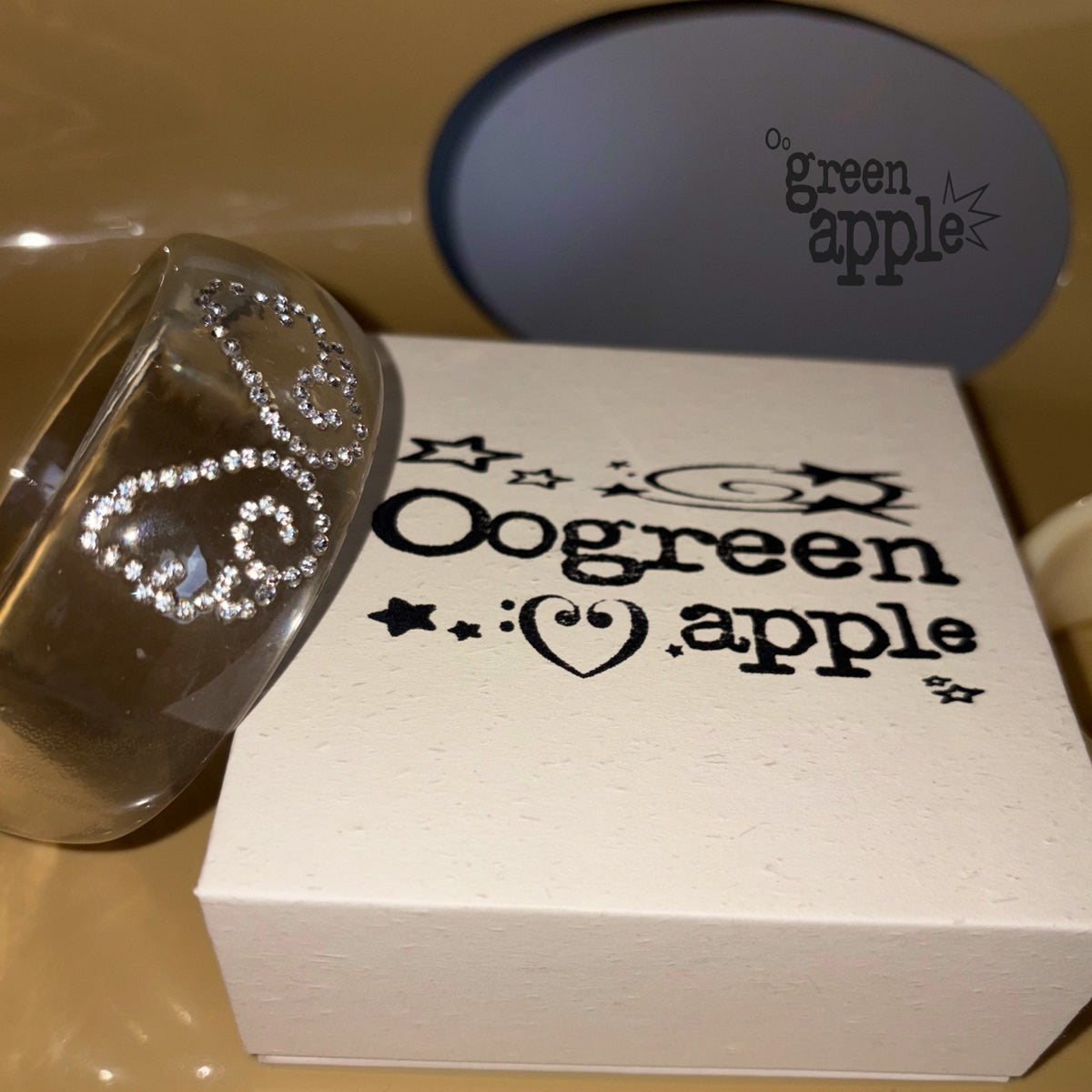 Oogreenapple_Hibiscus_Print_Diamond_Angel_Wing_Polka_Dot_Rose_Resin_Women&