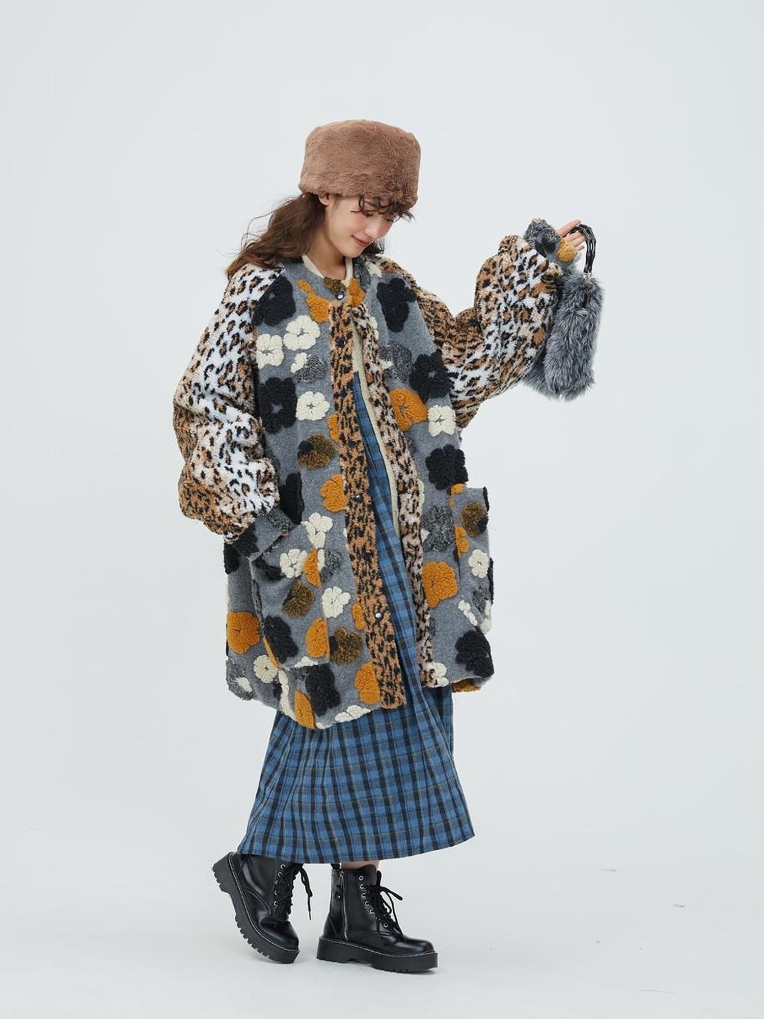 Sweet Mi Original Floral Jacquard Quilted Wool Coat For Women Free Size