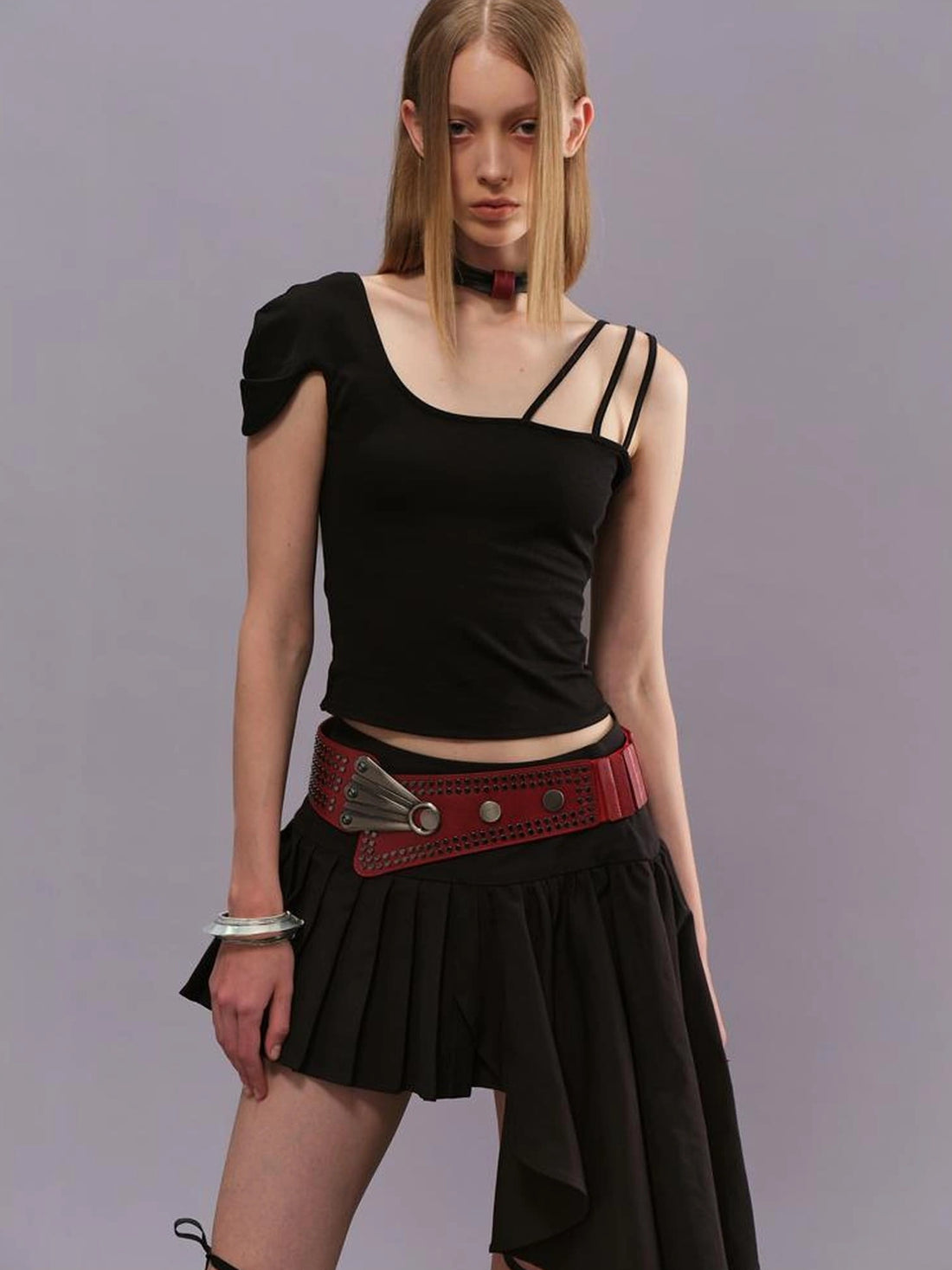 Outmode Adjustable Strap Off Shoulder Slim Fit T-shirt