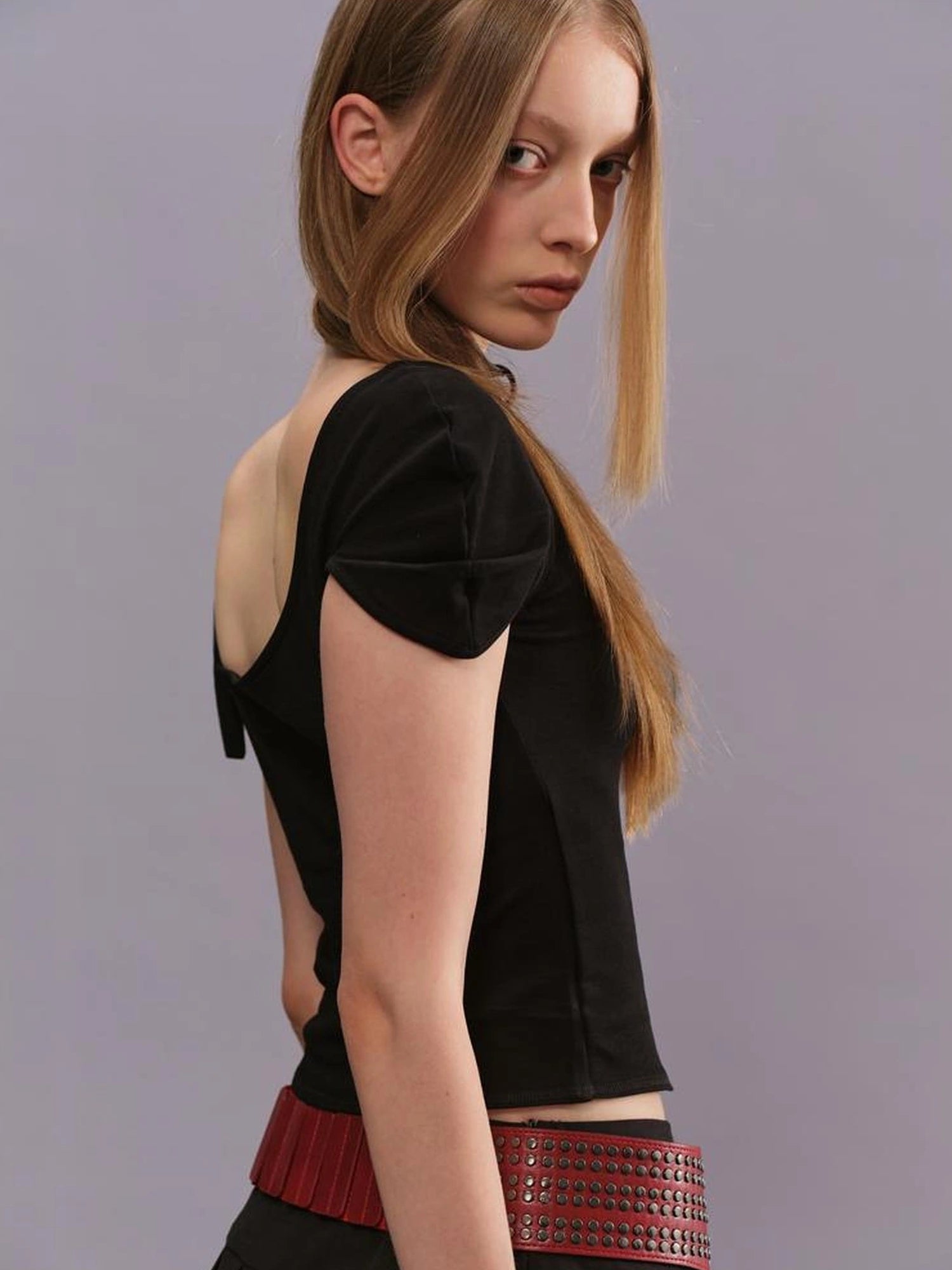 Outmode Adjustable Strap Off Shoulder Slim Fit T-shirt