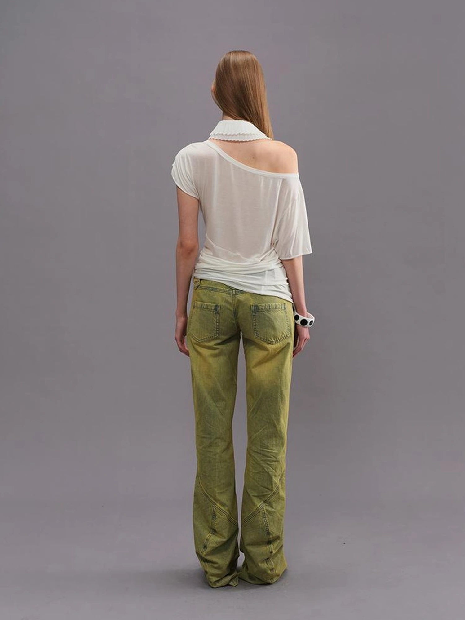 Outmode Asymmetric Ruffle Shoulder T-shirt