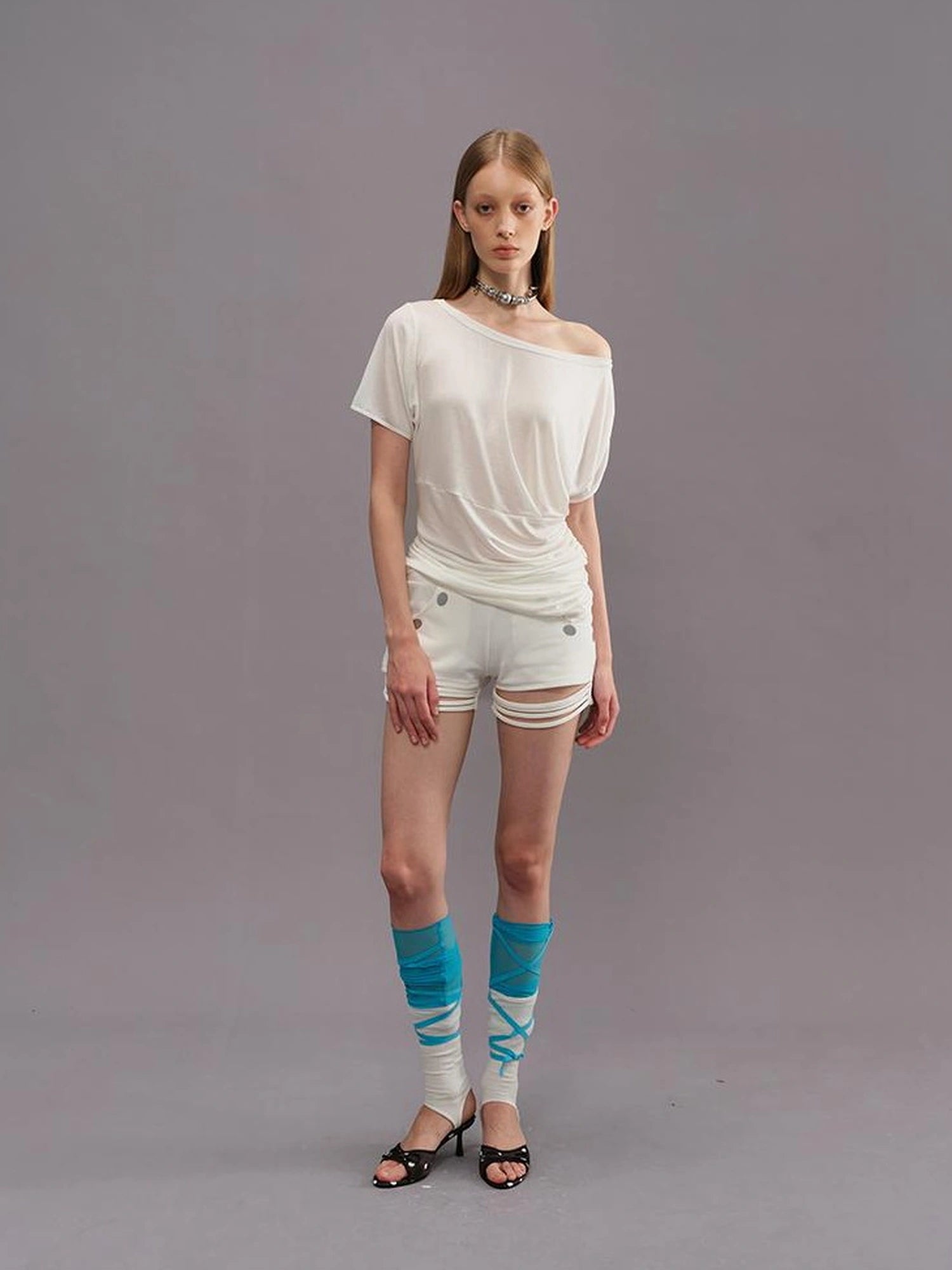 Outmode Asymmetric Ruffle Shoulder T-shirt