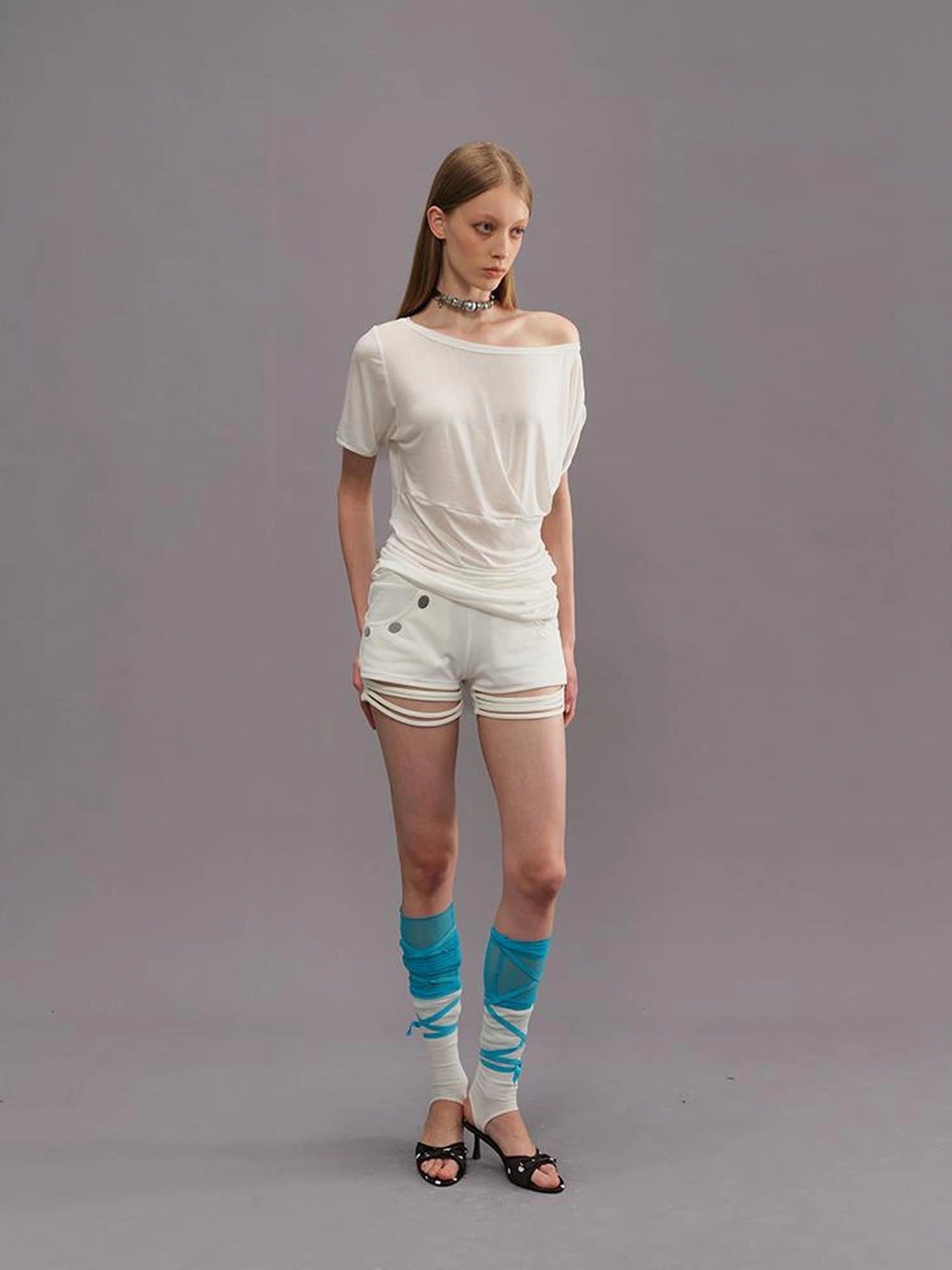 Outmode Asymmetric Ruffle Shoulder T-shirt