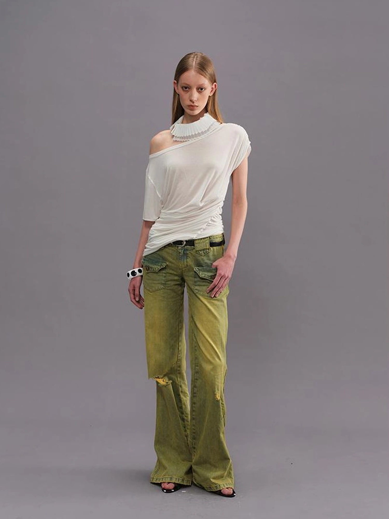 Outmode Asymmetric Ruffle Shoulder T-shirt