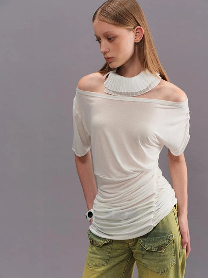 Outmode Asymmetric Ruffle Shoulder T-shirt