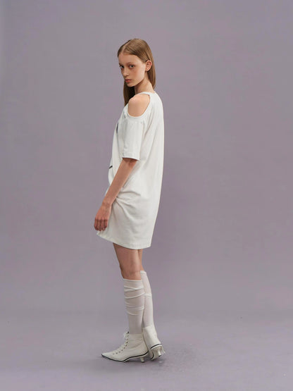 Outmode Off Shoulder Ruffle White T-shirt With Dalmatian Print