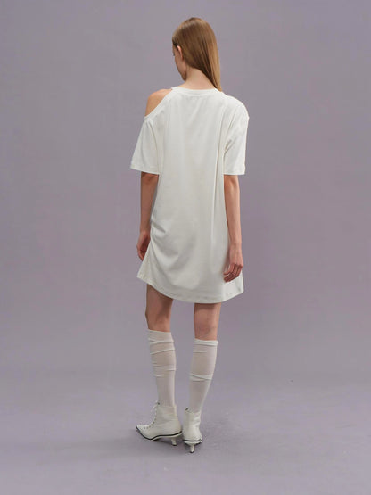 Outmode Off Shoulder Ruffle White T-shirt With Dalmatian Print