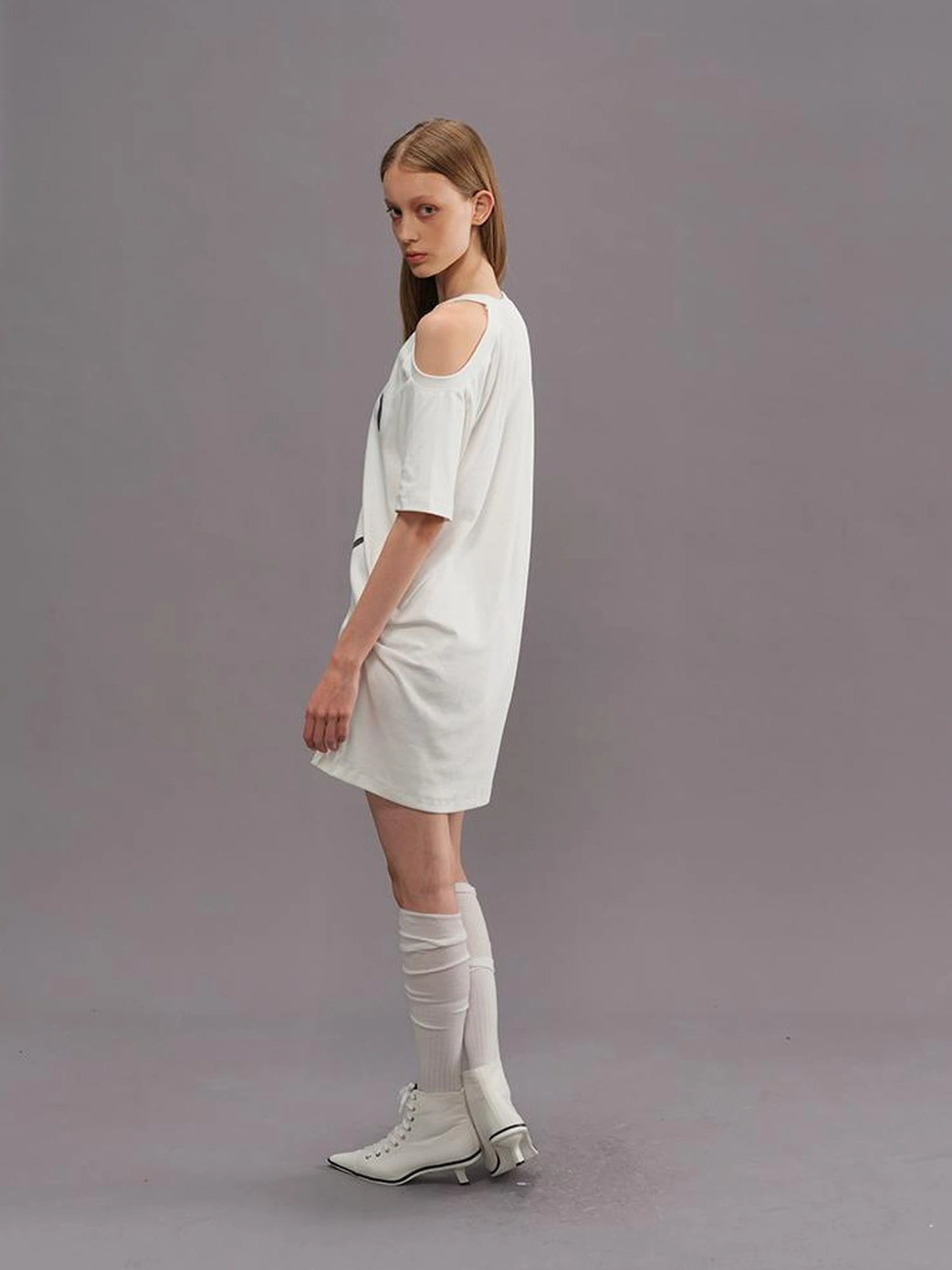 Outmode Off Shoulder Ruffle White T-shirt With Dalmatian Print