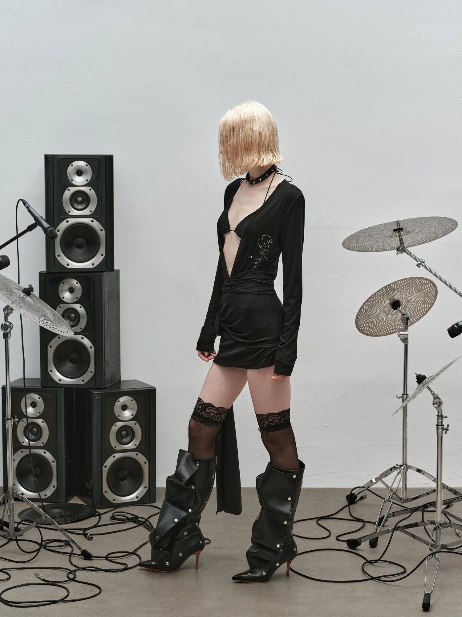 Outmode Punk Studded Ribbon Tie Dress V-neck T-shirt Long Sleeve