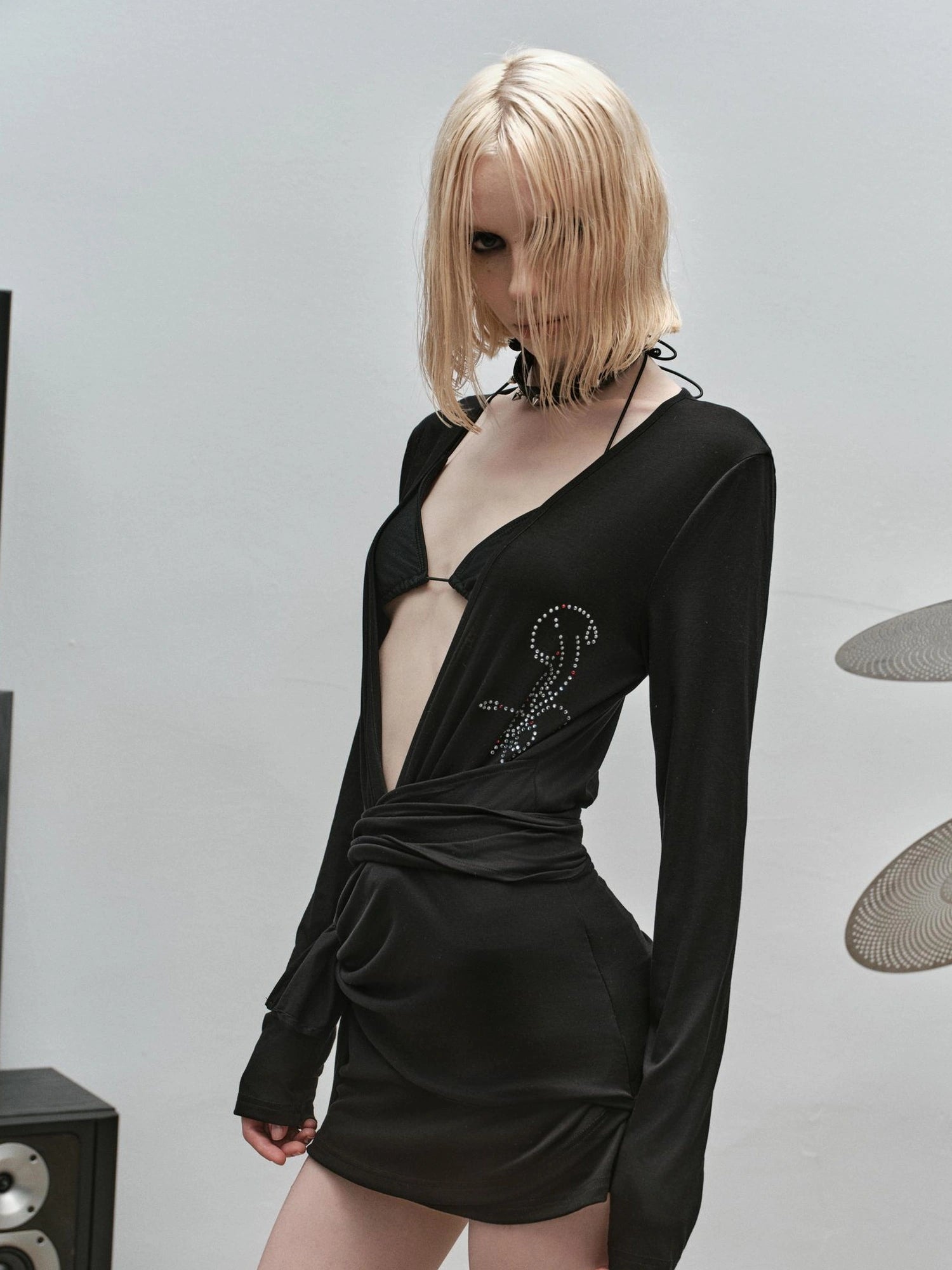 Outmode Punk Studded Ribbon Tie Dress V-neck T-shirt Long Sleeve
