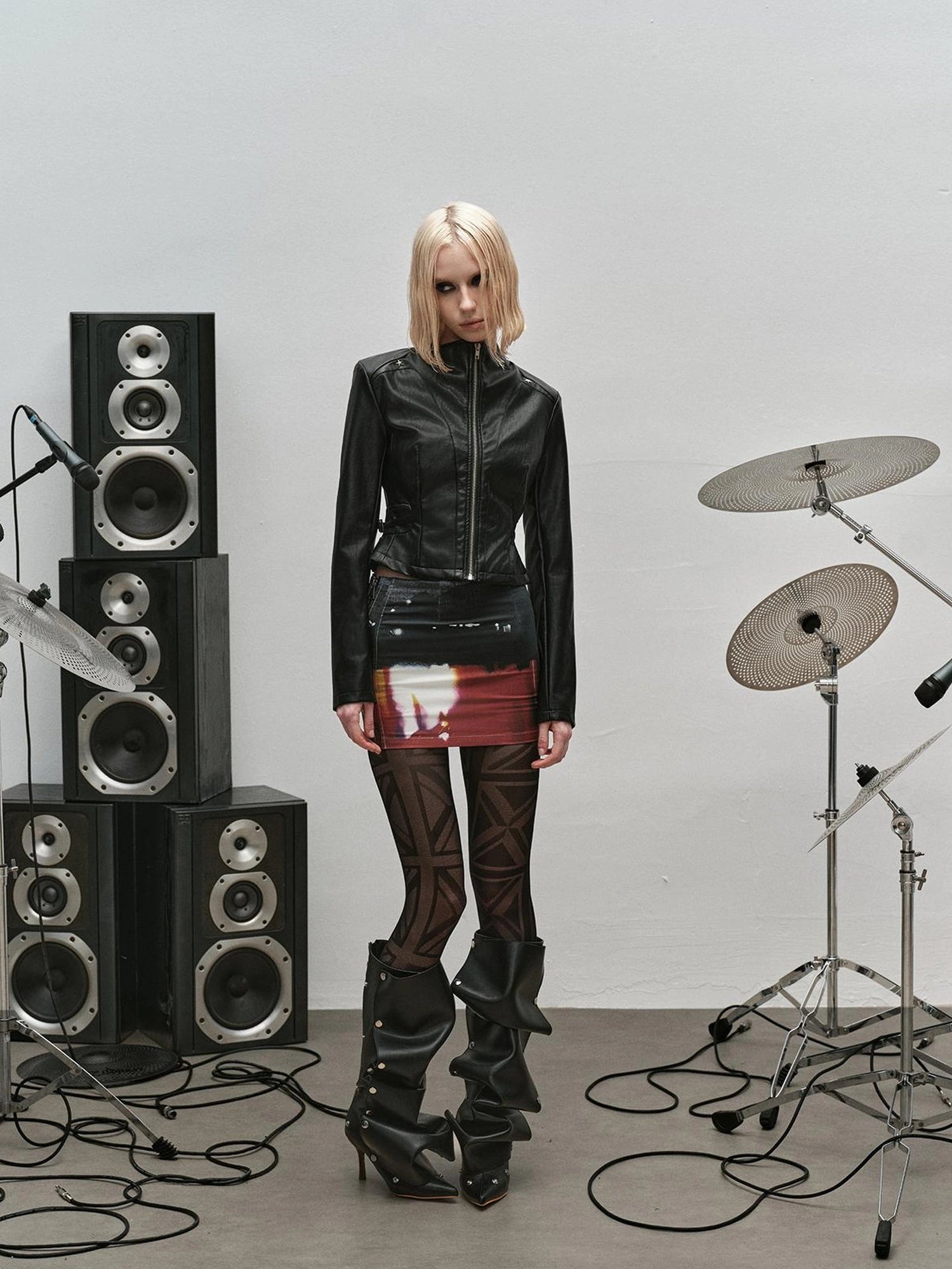 Outmode Rock N&