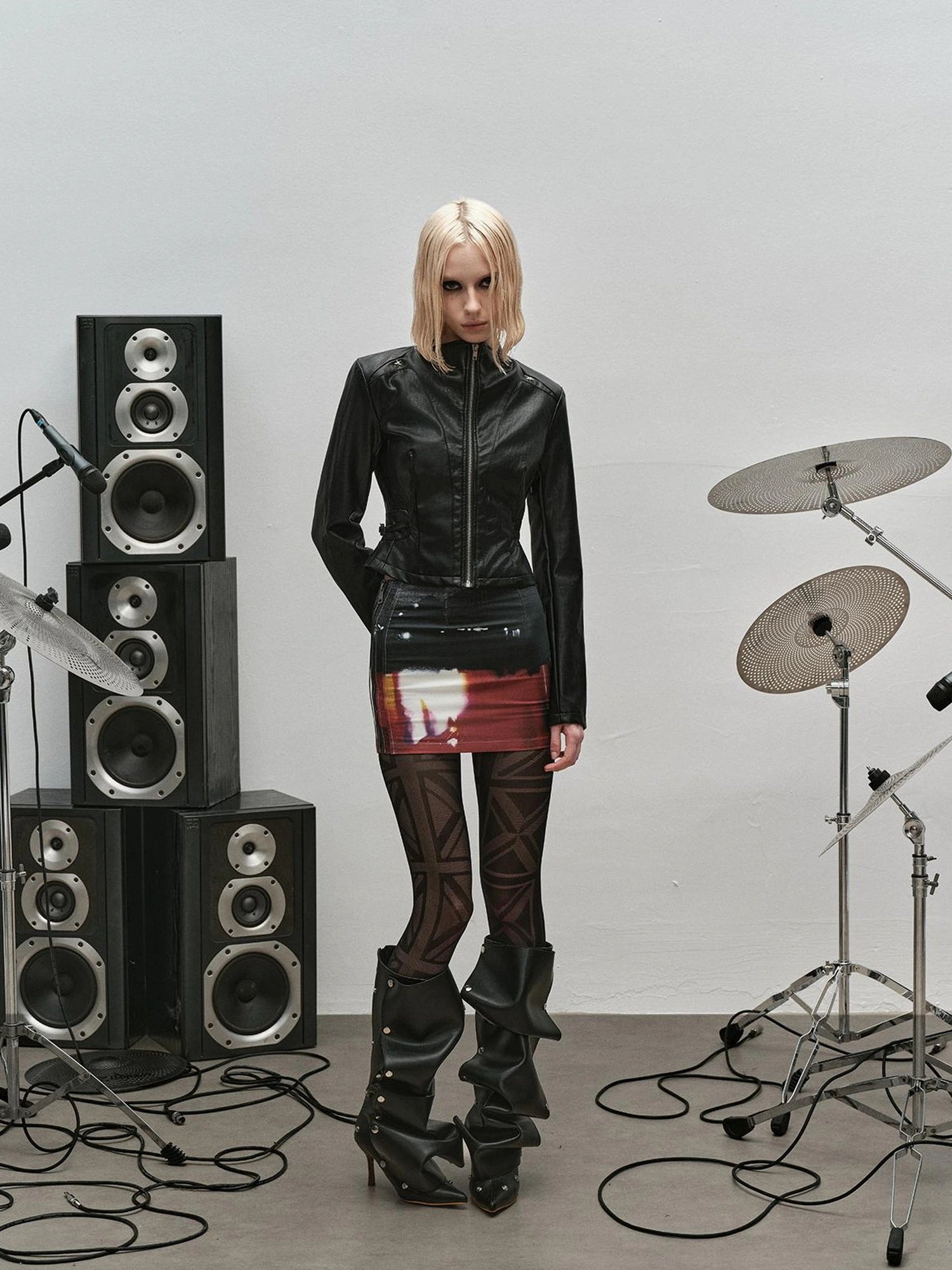 Outmode Rock N&