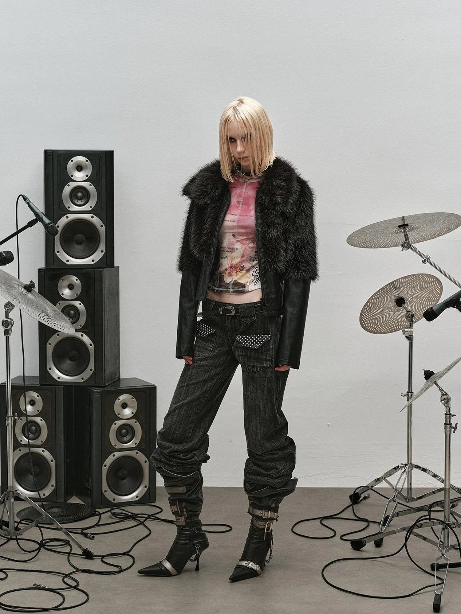 Outmode Rock N Roll Pu Patch Recyclable Cropped Fur Coat