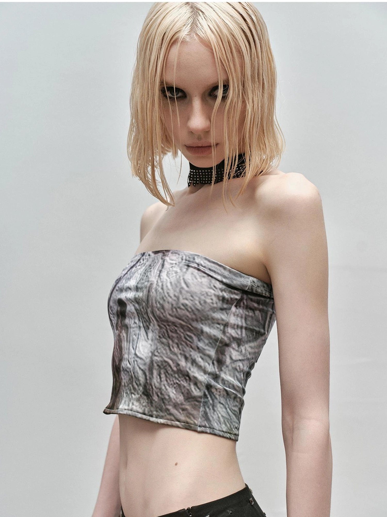 Outmode Wilderness Floral Bustier Top