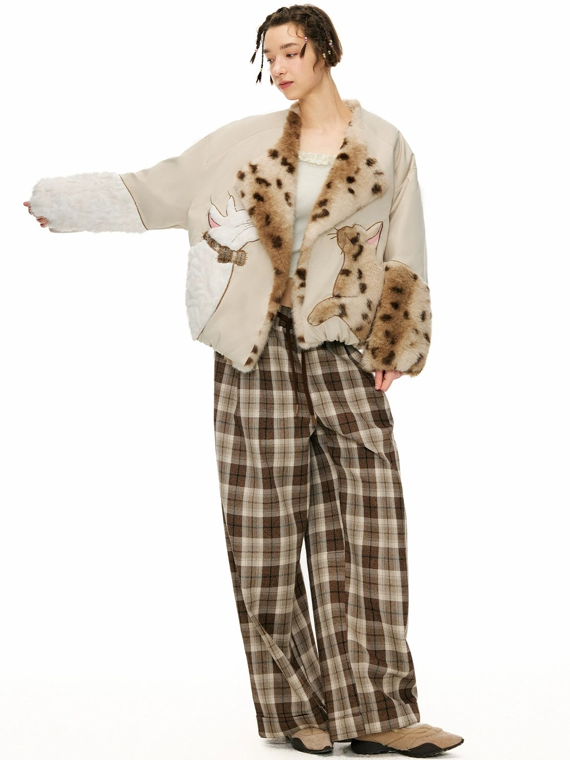 OuttheBlue 90% Duck Down Warm Casual Loose High Waist Short Lapel Women Zipper Down Jacket