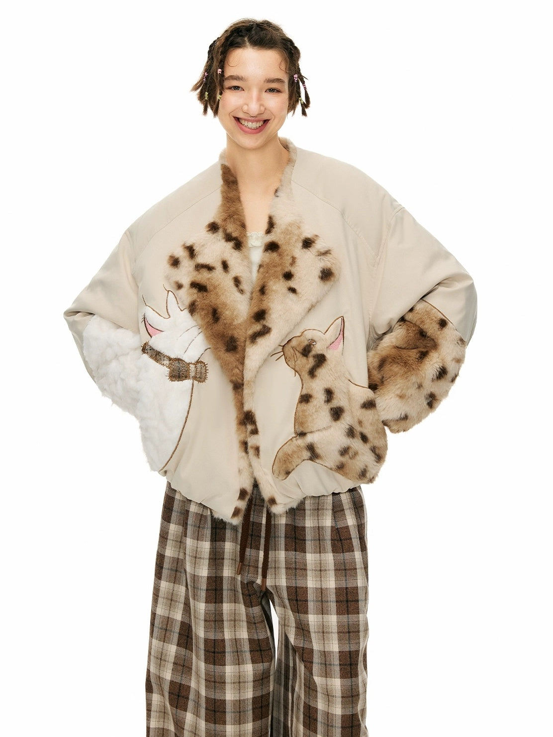 OuttheBlue 90% Duck Down Warm Casual Loose High Waist Short Lapel Women Zipper Down Jacket