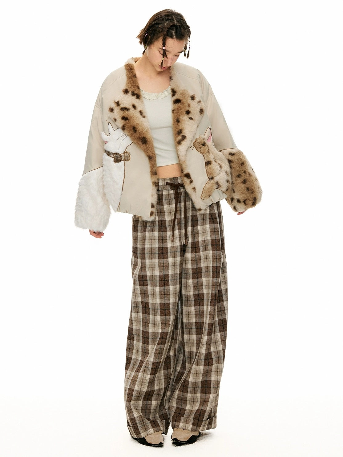 OuttheBlue 90% Duck Down Warm Casual Loose High Waist Short Lapel Women Zipper Down Jacket