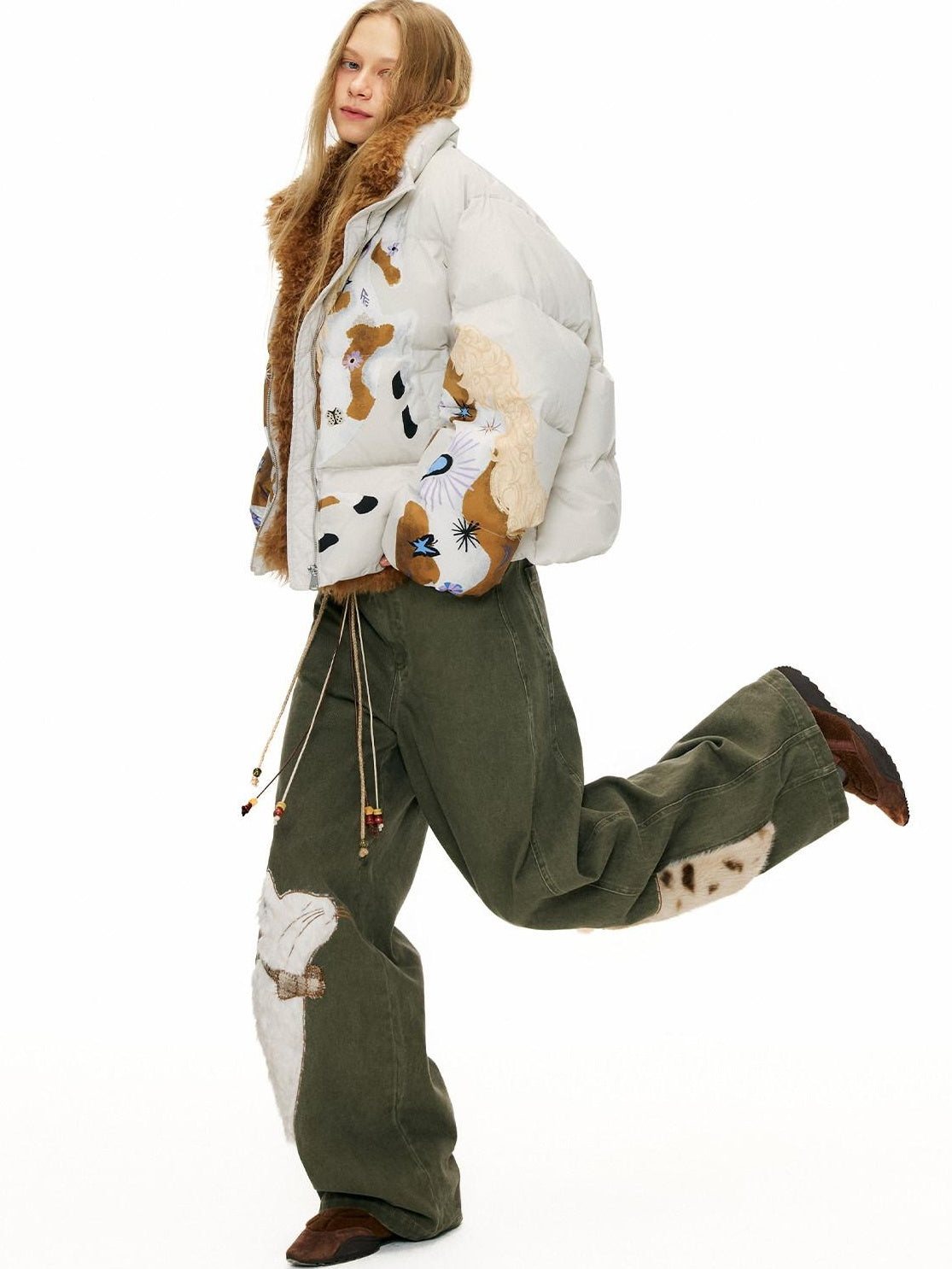 OuttheBlue 90% Duck Down Warm Printed Casual Collared Women Beige Zipper Down Jackets