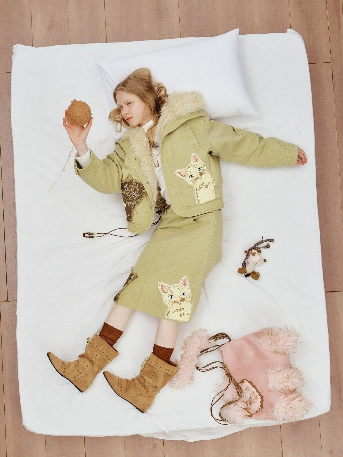 OuttheBlue 90 Percent White Duck Down Eco Casual Turn Down Collar Women Khaki Down Jacket