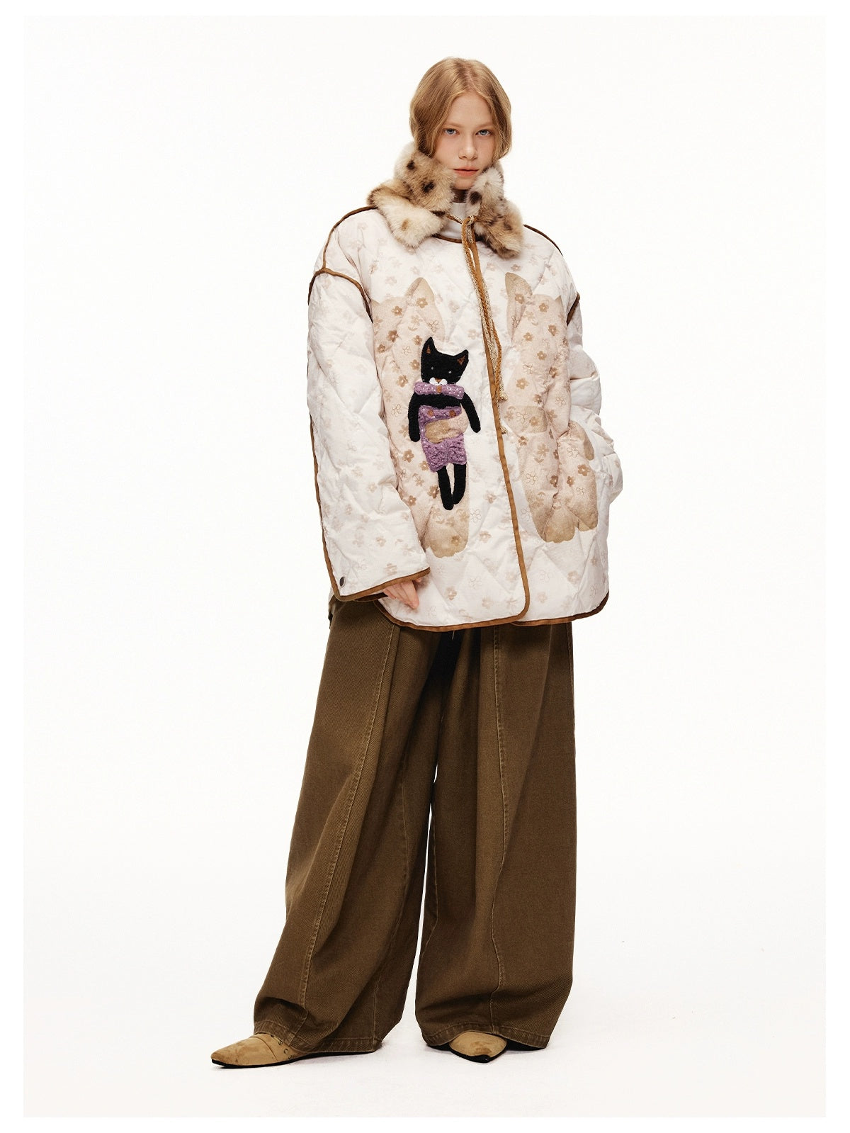 OuttheBlue 90% White Duck Down Diamond Quilted High Waist Apricot City Women Down Jacket