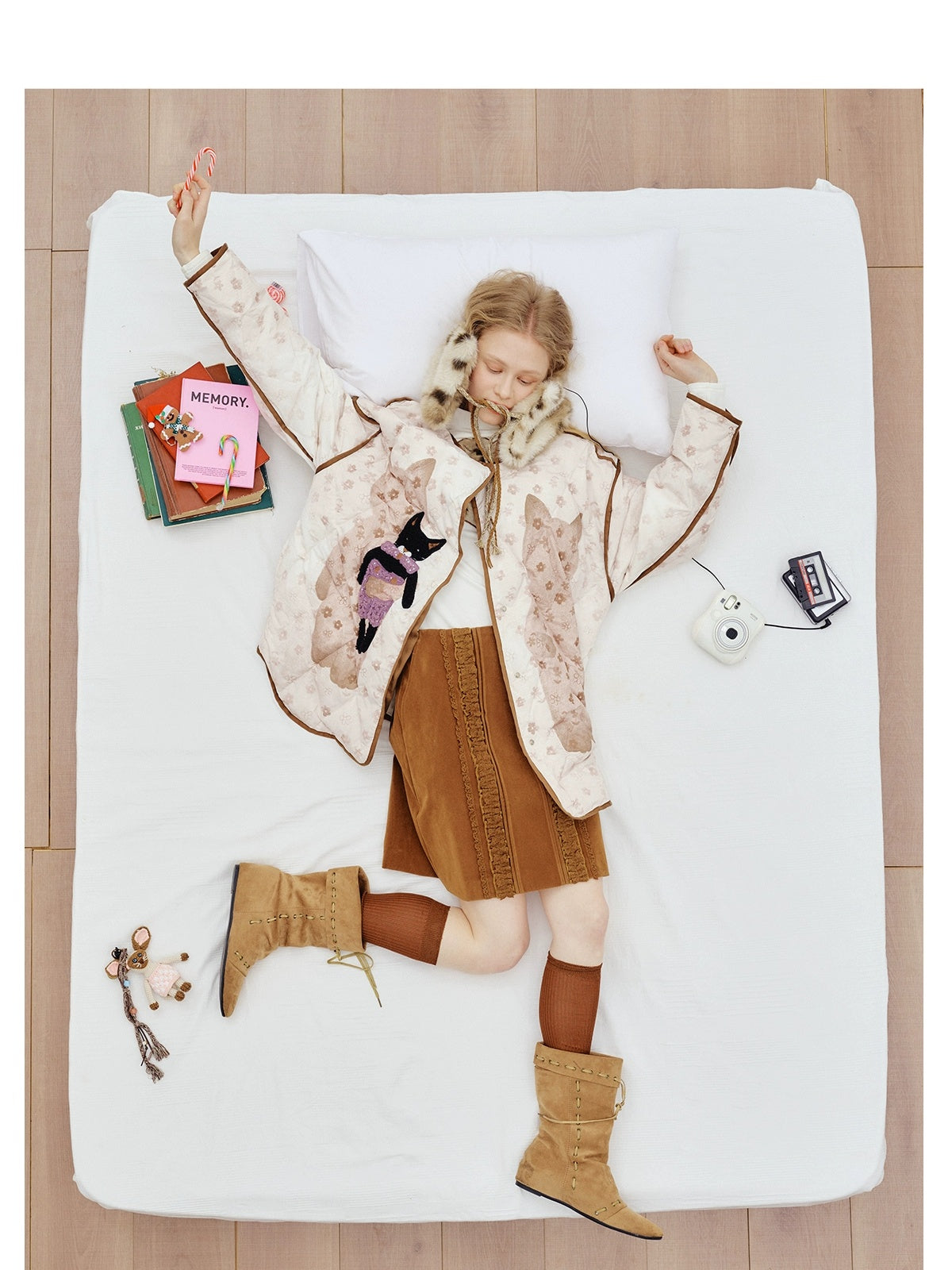 OuttheBlue 90% White Duck Down Diamond Quilted High Waist Apricot City Women Down Jacket