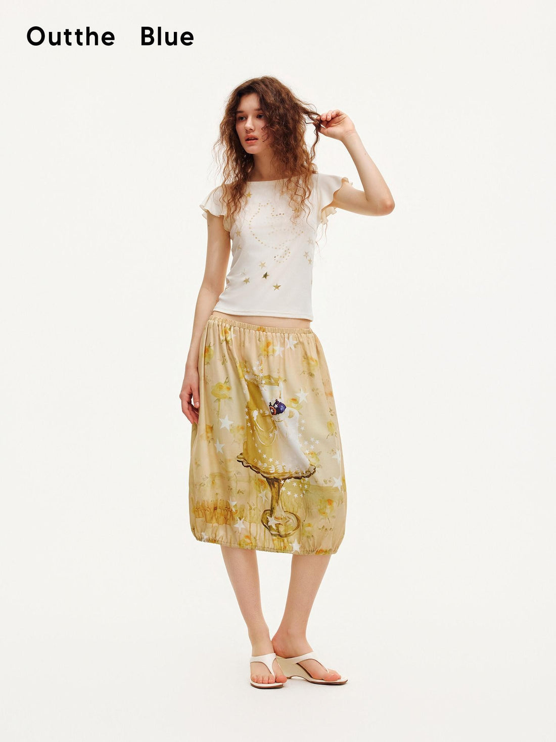 OuttheBlue Beige Star Cat Print Ruffle Sleeve Slim Waist Women&