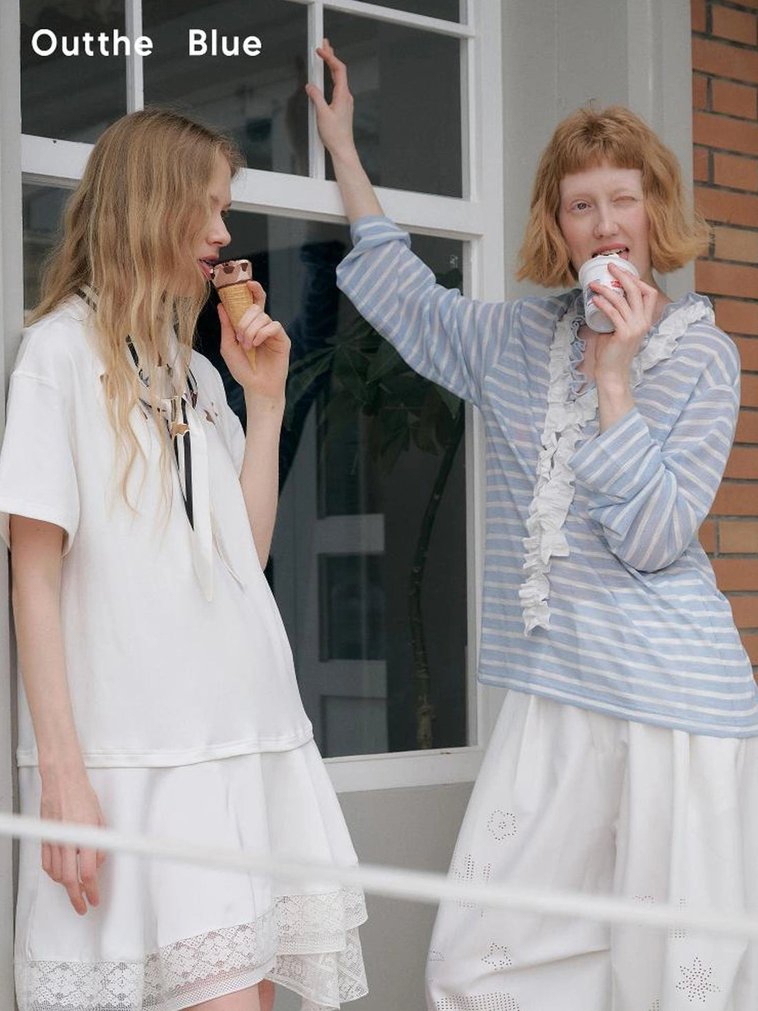 OuttheBlue Blue Stripe Lace V-Neck Loose Lyocell Tee