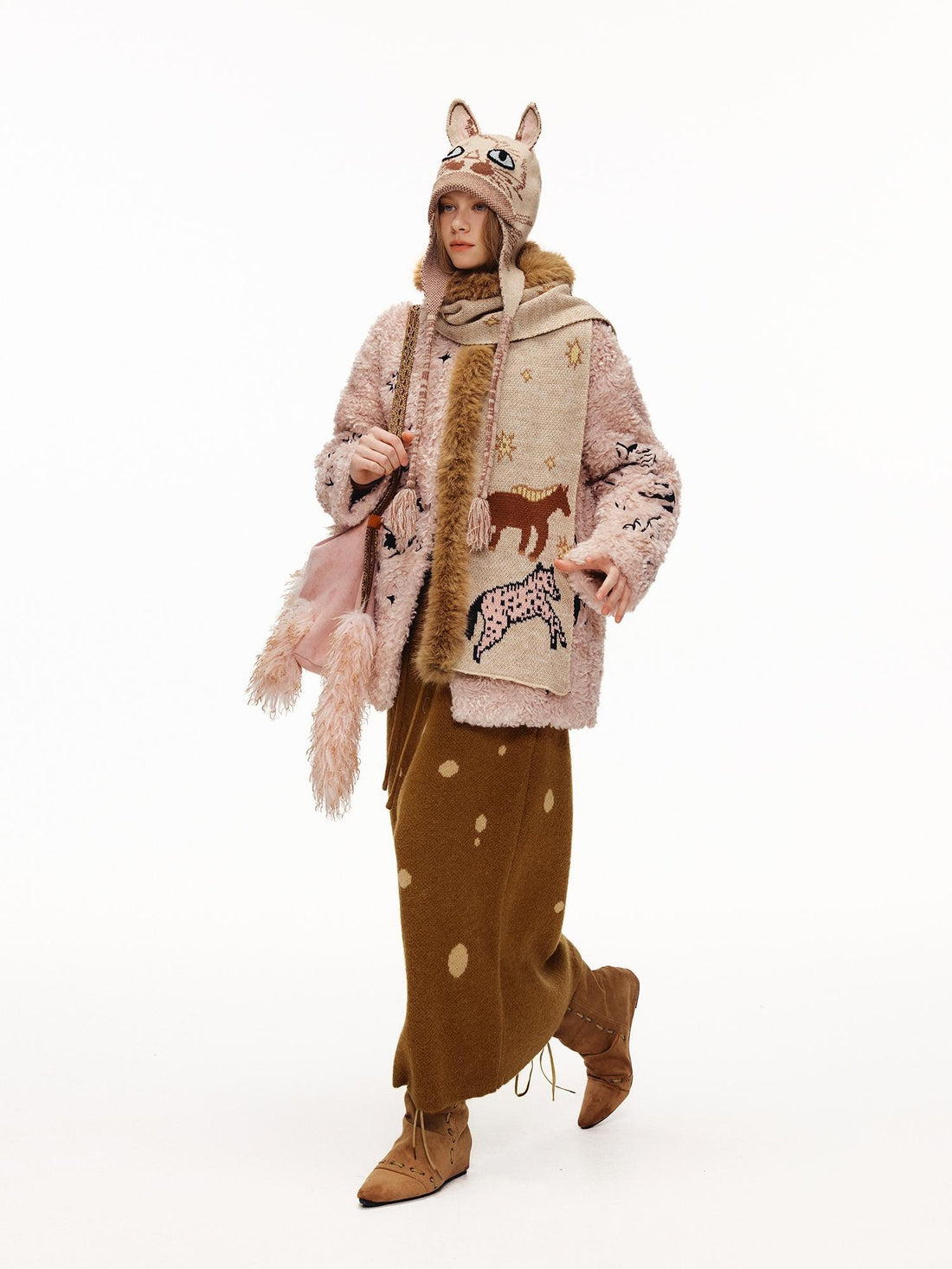 OuttheBlue Breathable Casual Round Crown Knit Animal Print Light Beige Wool For Women Hat