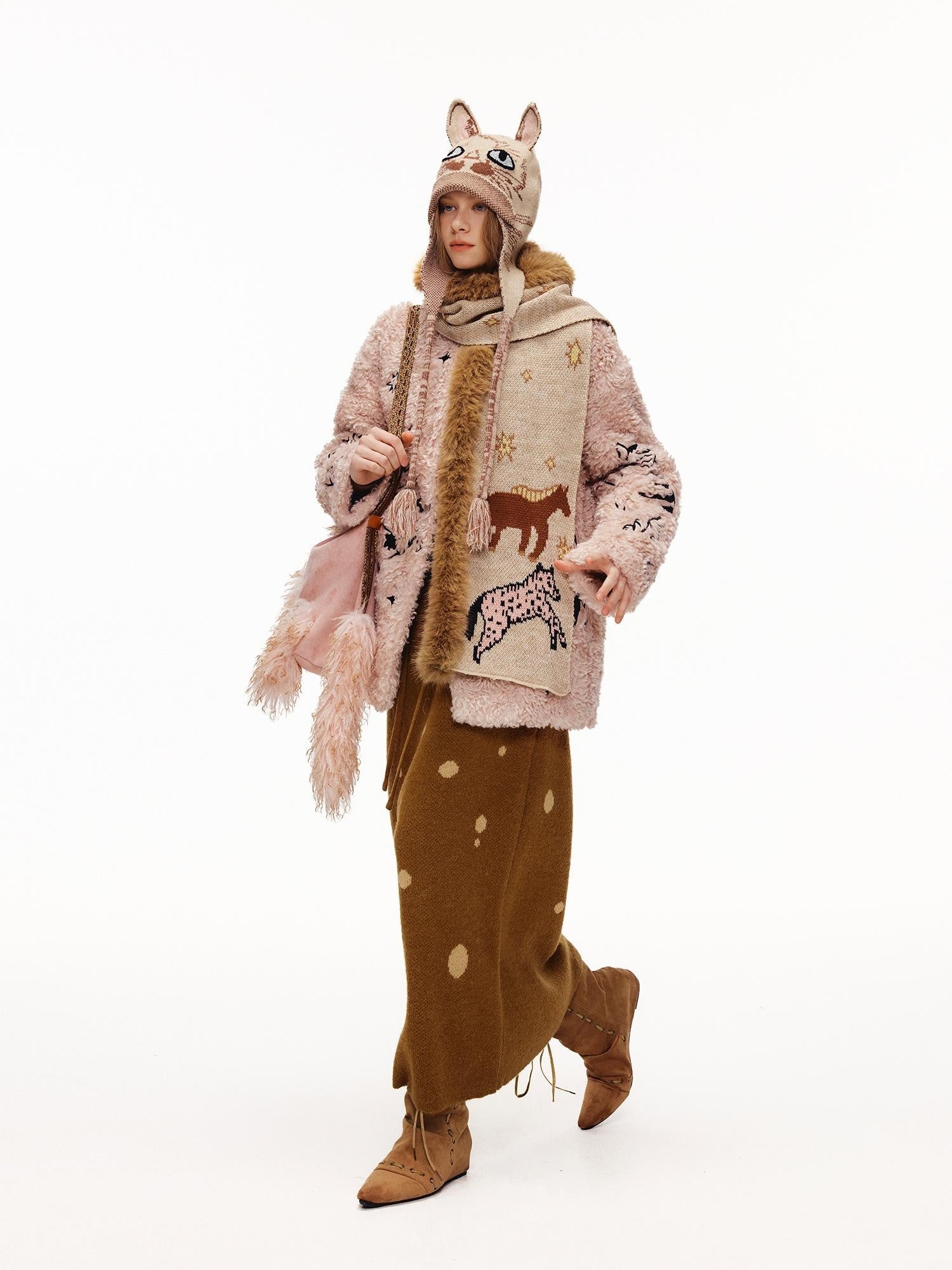 OuttheBlue Breathable Casual Round Crown Knit Animal Print Light Beige Wool For Women Hat