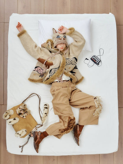 OuttheBlue Breathable Casual Round Crown Knit Animal Print Light Beige Wool For Women Hat