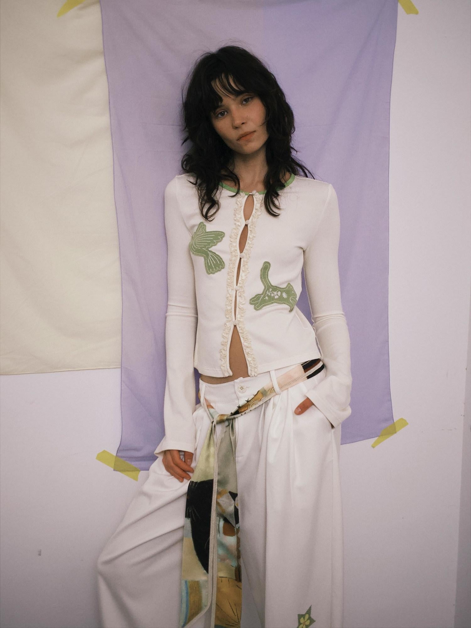 OuttheBlue Bud Green Bird Embroidered Slim Cardigan Women&