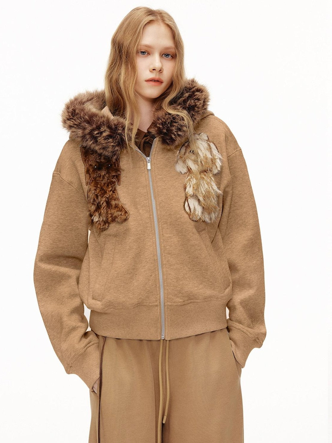 OuttheBlue Camel Dog Applique Embroidery Faux Fur Hood Women&
