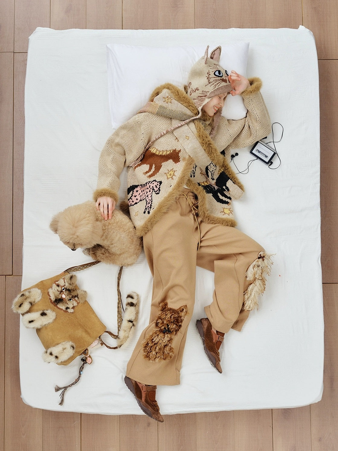 OuttheBlue Cozy Thick Jacquard Relaxed Fit Casual Women Animal Button Cardigan Sweater