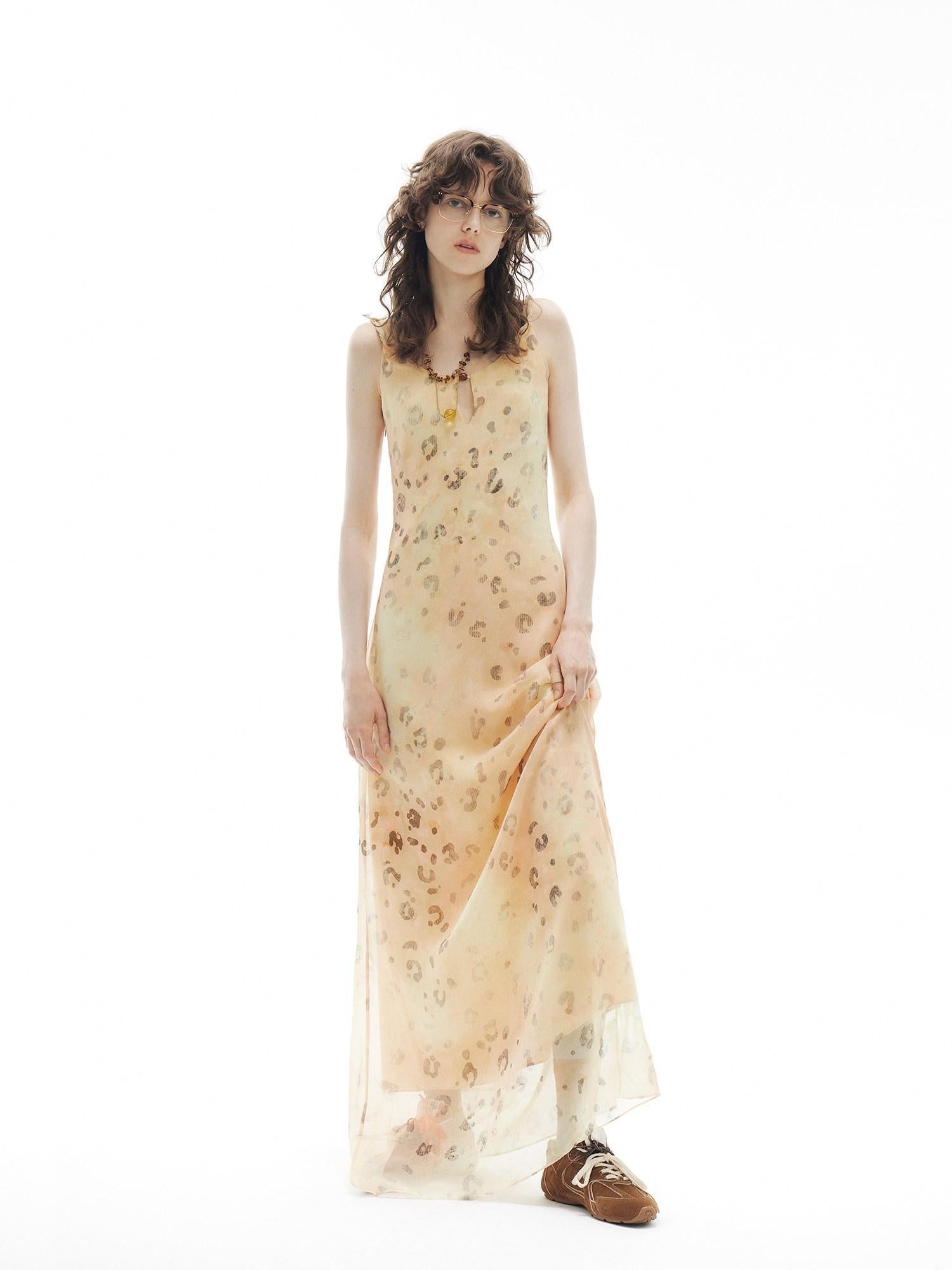 OuttheBlue Elegant Fitted Waist Spaghetti Strap V-neck A Line Almond Print Maxi Dresses
