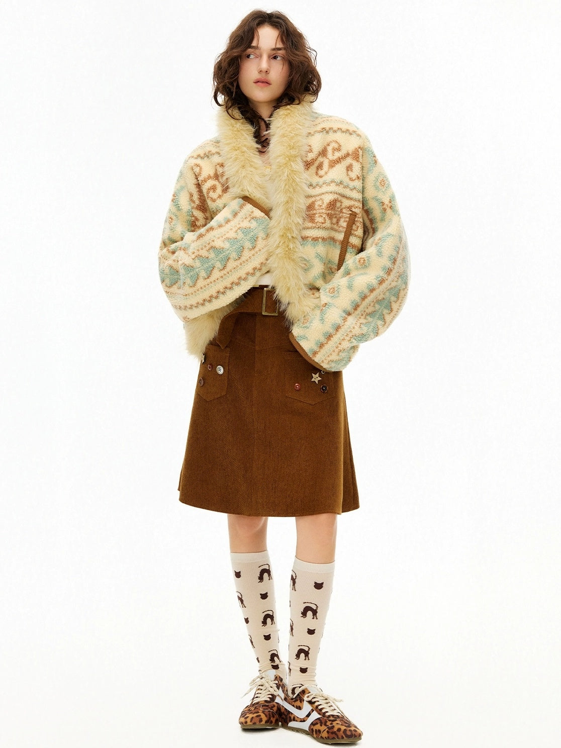 OuttheBlue Faux Fur Collar Loose Fit Casual Mid Length Geometric Women Polyester Jacket