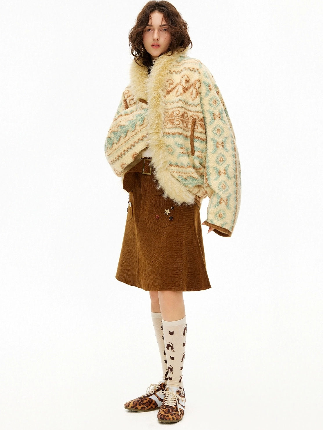 OuttheBlue Faux Fur Collar Loose Fit Casual Mid Length Geometric Women Polyester Jacket