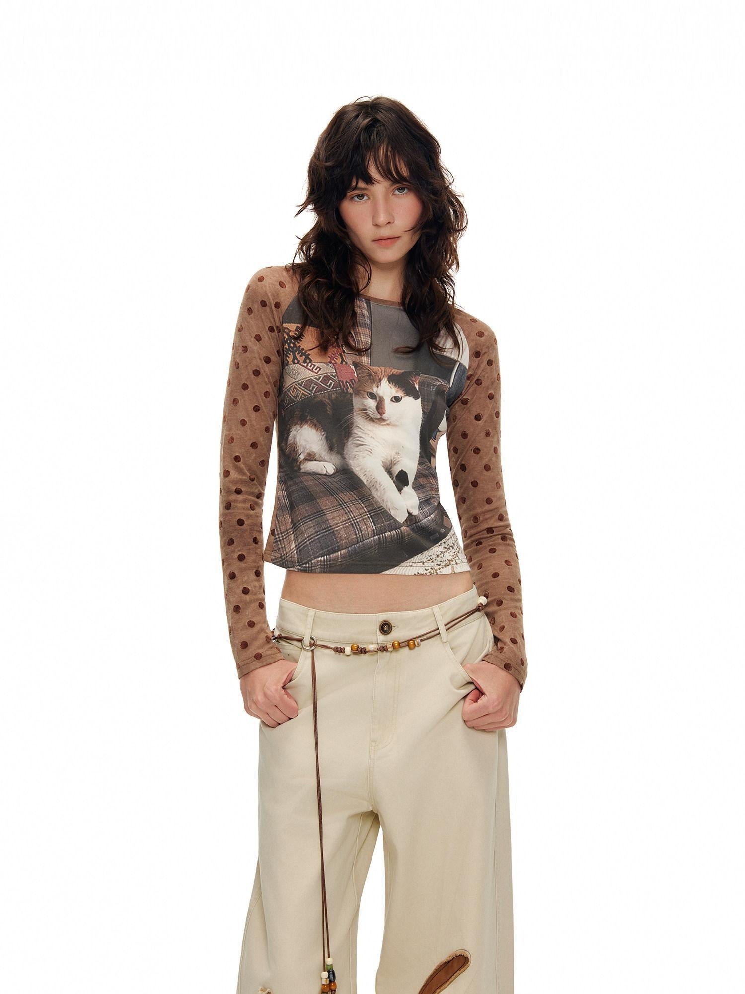 OuttheBlue Flocked Sleepy Cat Polka Dot Slim Fit Raglan Crewneck Women Long Sleeve T-Shirts