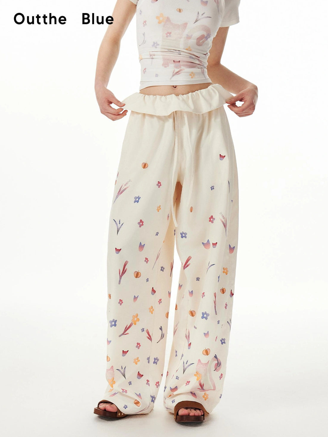 OuttheBlue Floral Print Tapered Trousers With Drawstring Waist