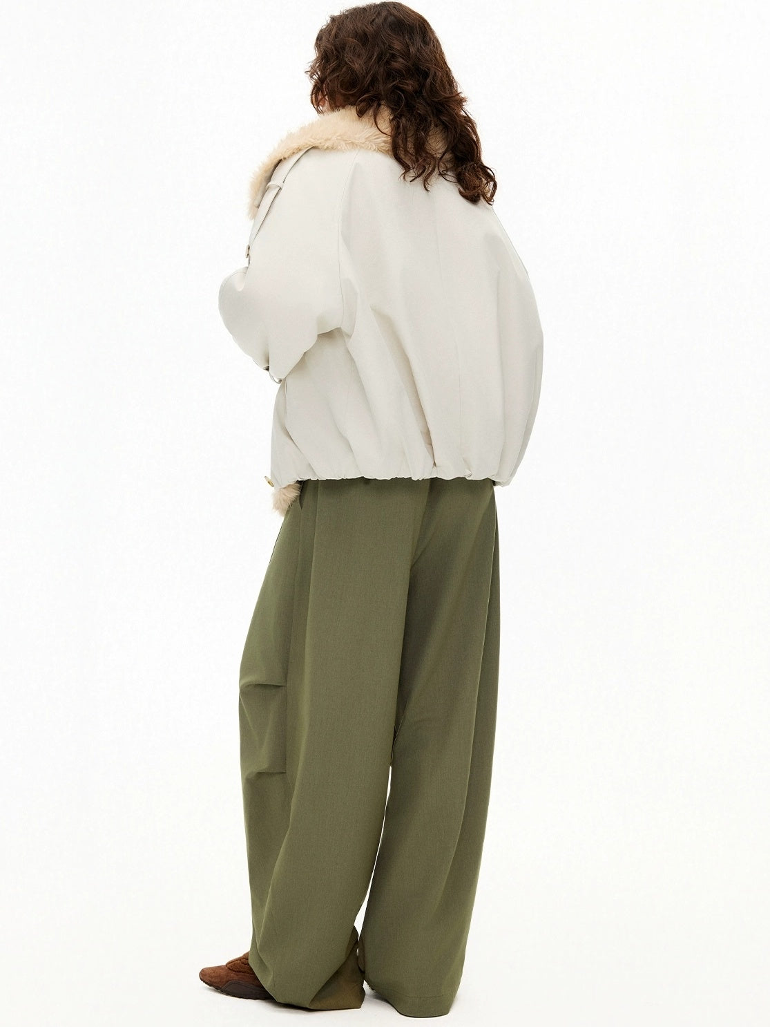 OuttheBlue Fur Collar Single Breasted Regular Fit Long Sleeve Women Light Beige Jacket