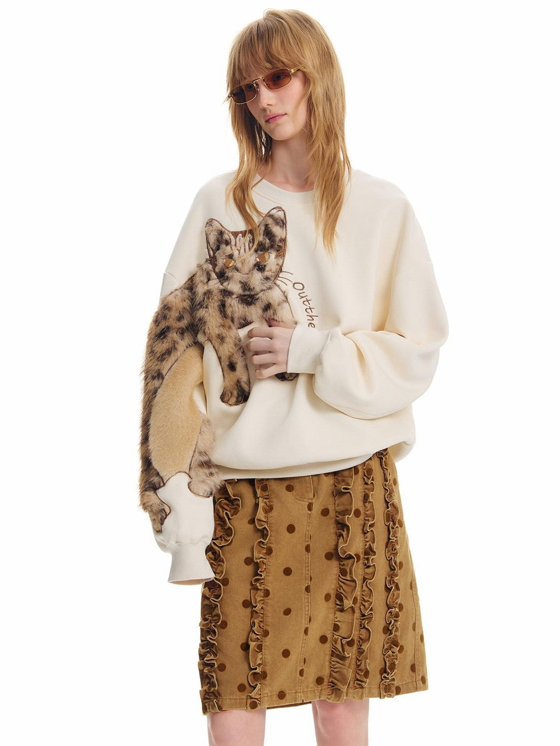 OuttheBlue Leopard Cat Embroidered Fleece Lined Crewneck Women&